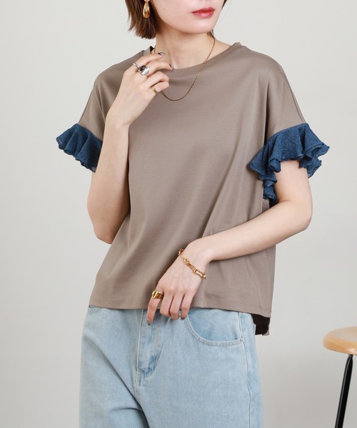 EGLANTINE（エグランティーヌ）の「EGLANTINE 袖ニットフリルカットソー 半袖（Tシャツ/カットソー・レディース・グレイッシュベージュ/コーラル/ブラック/オフホワイト・38）」の19枚目の写真