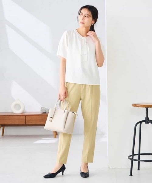 a.v.v(アーヴェヴェ)の「【洗える】チャーム付きボウタイブラウス(シャツ/ブラウス・レディース・アイボリー/ホワイト/ライトグレー・38/36/40/42)」の12枚目の写真