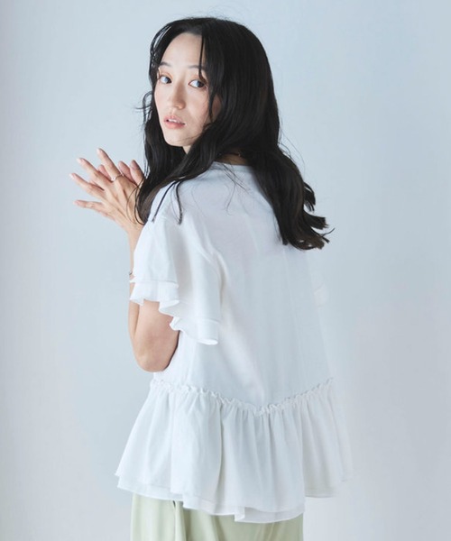 Liora by archives（リオラバイアルシーヴ）の「高機能接触冷感レイヤードフレアスリーブＴＥＥ（Tシャツ/カットソー・レディース・ブラウン/チャコールグレー/ブラック/オフホワイト・MEDIUM/LARGE）」の8枚目の写真