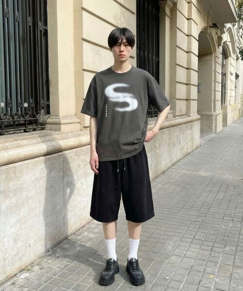 DIIFF（ディフ）の「エイシャーワイドバミューダショーツパンツ2カラー[DIST_1001]（スウェットパンツ・メンズ・グレー/ブラック・X-LARGE/SMALL/MEDIUM/LARGE）」の8枚目の写真
