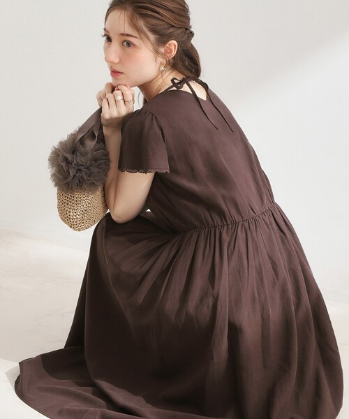 couture brooch(クチュールブローチ)の「【洗える】バックリボンOP(ワンピース・レディース・ブルー系その他/レッド系/ブラウン系その他・42/40/38/36)」の1枚目の写真