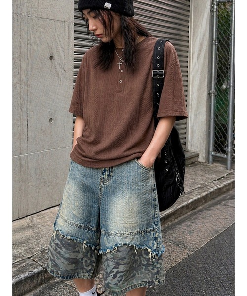 Bling Leads(ブリングリーズ)の「【Bls】 【ZM】【Bling Leads】ランダムテレコ ヘンリーネックTEE(Tシャツ/カットソー・メンズ・グレー系その他/ブラウン/チャコール/ブラック・LARGE/MEDIUM)」の4枚目の写真