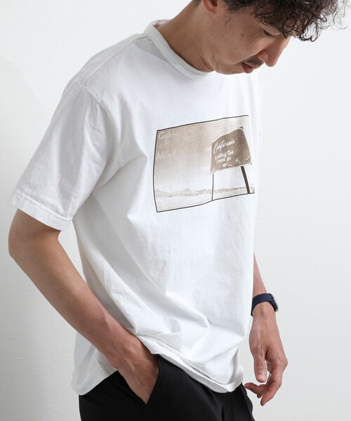 NOLLEY’S（ノーリーズ）の「Photo T フォトグラフィック Tシャツ 26SS（Tシャツ/カットソー・メンズ・ホワイト/グレー系その他2/ホワイト系その他5/ホワイト系その他6/グレー系その他/ライトグレー・S/M/L）」の2枚目の写真