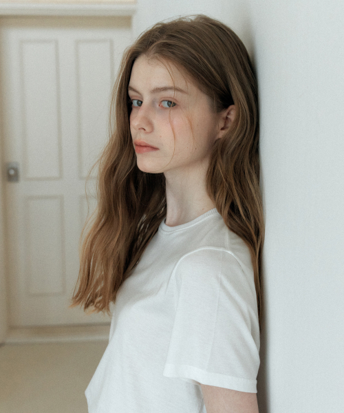 YUPPE(ヨッペ)の「ベーシックテンセルTシャツ_ホワイト(Tシャツ/カットソー・レディース・その他・SMALL/MEDIUM)」の1枚目の写真
