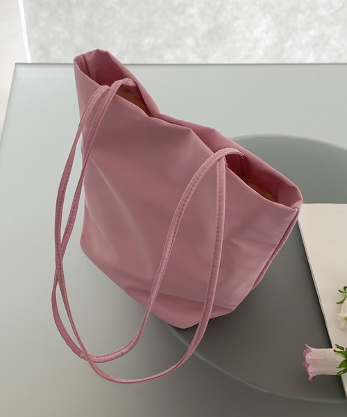 FINEnough(ファインナフ)の「ミニマルシンプルショルダーバッグ(ショルダーバッグ・レディース・ブラック/ホワイト/グリーン/レッド/ピンク/イエロー・FREE)」の19枚目の写真