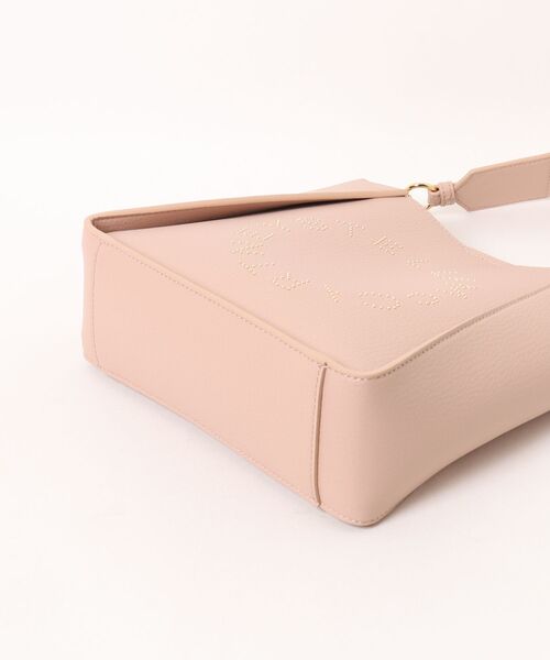 STELLA McCARTNEY(ステラマッカートニー)の「Stella Logo Shoulder Bag / ステラ ロゴ ショルダー バッグ(ショルダーバッグ・レディース・ピンクベージュ/ネイビー・ONE SIZE)」の6枚目の写真