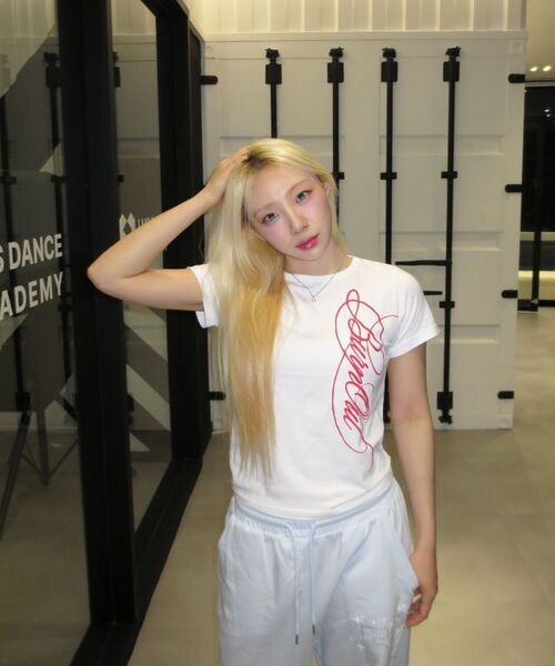 FANCY CLUB(ファンシークラブ)の「バーニングリーフTシャツ (ホワイト) F26QB060(Tシャツ/カットソー・レディース・その他・ONE)」の7枚目の写真