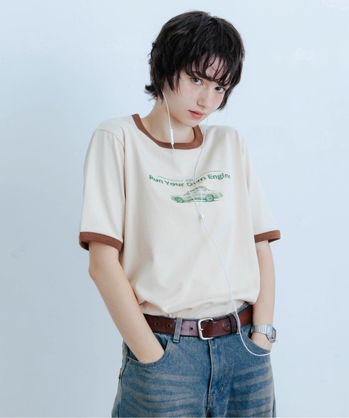Zooodle(ズードル)の「Graphic Ringer T-Shirt - グラフィックリンガーTシャツ -(Tシャツ/カットソー・メンズ・ベージュ/チャコールグレー・MEDIUM/LARGE)」の2枚目の写真