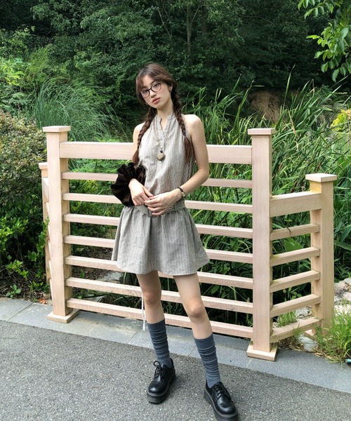 Sibra（シブラ）の「ベルト付きストライプ ミニワンピース（ワンピース・レディース・ブラック/アイボリー・M）」の4枚目の写真