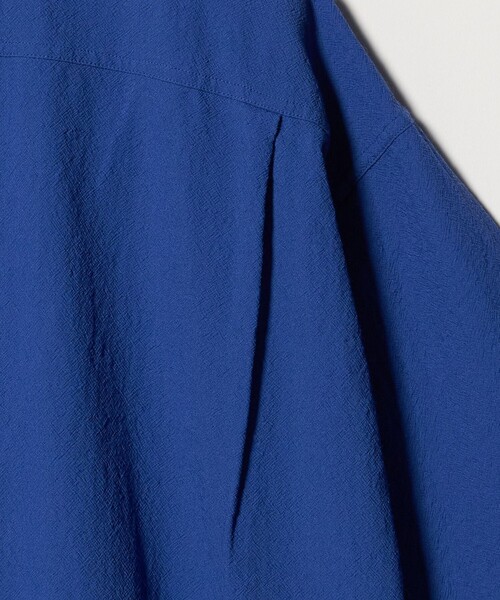 UNITED ARROWS（ユナイテッドアローズ）の「ウール/ナイロン アルバトロス ワンピースカラー ショートスリーブシャツ（シャツ/ブラウス・メンズ・ブラック/モカ/ロイヤルブルー・L/M/S/XL）」の7枚目の写真