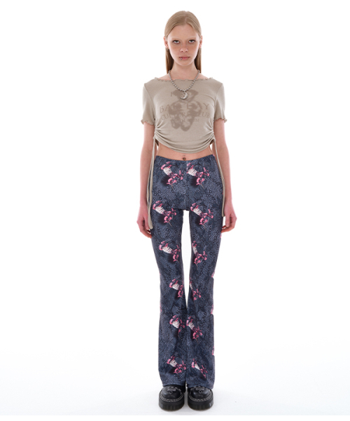 youthbath(ユースバース)の「BAD DAY BEAR T-SHIRT_KHAKI(Tシャツ/カットソー・レディース・その他・MEDIUM/SMALL)」の2枚目の写真