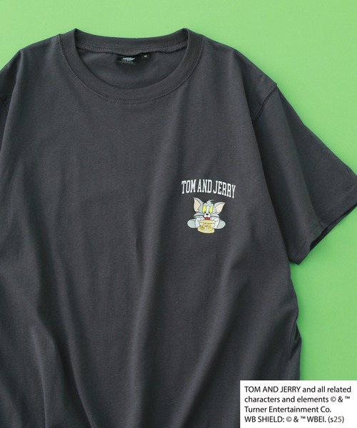 Tom&Jerry(トムアンドジェリー)の「接触冷感 TOM&JERRY ワンポイントプリント BIG T 半袖(Tシャツ/カットソー・メンズ・オリーブ/チャコール/グレー系その他/ブラック系その他/ホワイト系その他/オフホワイト/ブラック/ダークグリーン・XL/L/M)」の6枚目の写真