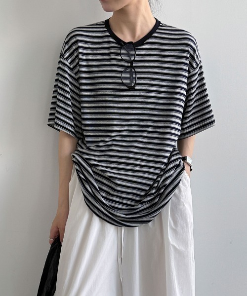semplice(センプリチェ)の「ボーダー半袖 T シャツ(Tシャツ/カットソー・レディース・ブラック/ネイビー・F)」の13枚目の写真