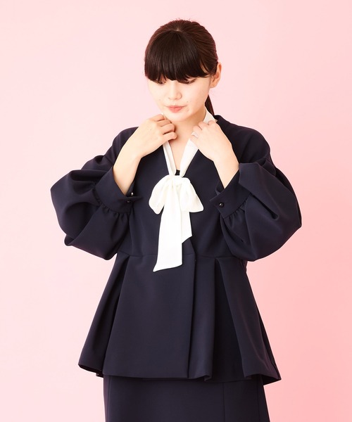 Ranerrh(ラネリ)の「【NAVY】ボリュームスリーブジャケット【結婚式・入学式・卒業式・入卒・お受験】【オケージョン】(ノーカラージャケット・レディース・ネイビー・38)」の21枚目の写真