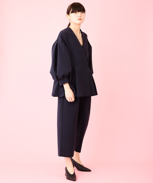 Ranerrh(ラネリ)の「【NAVY】ボリュームスリーブジャケット【結婚式・入学式・卒業式・入卒・お受験】【オケージョン】(ノーカラージャケット・レディース・ネイビー・38)」の12枚目の写真