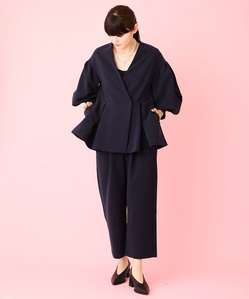 Ranerrh(ラネリ)の「【NAVY】ボリュームスリーブジャケット【結婚式・入学式・卒業式・入卒・お受験】【オケージョン】(ノーカラージャケット・レディース・ネイビー・38)」の11枚目の写真