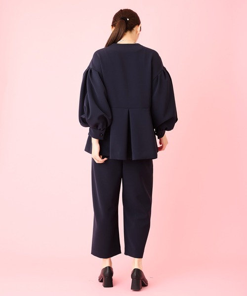 Ranerrh(ラネリ)の「【NAVY】ボリュームスリーブジャケット【結婚式・入学式・卒業式・入卒・お受験】【オケージョン】(ノーカラージャケット・レディース・ネイビー・38)」の14枚目の写真