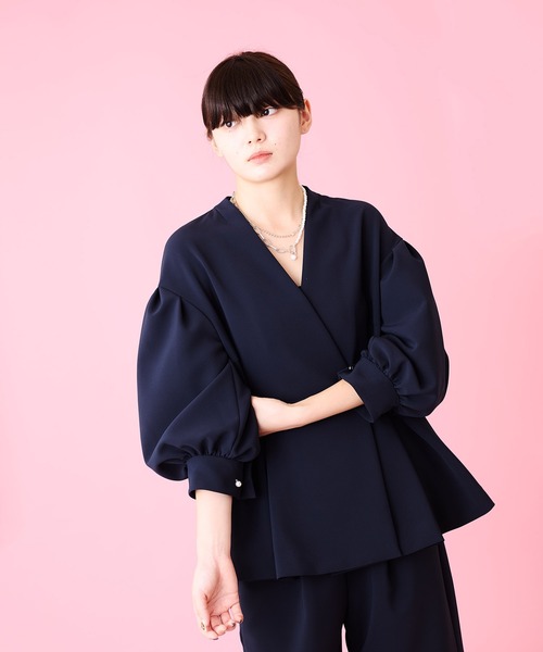 Ranerrh(ラネリ)の「【NAVY】ボリュームスリーブジャケット【結婚式・入学式・卒業式・入卒・お受験】【オケージョン】(ノーカラージャケット・レディース・ネイビー・38)」の5枚目の写真
