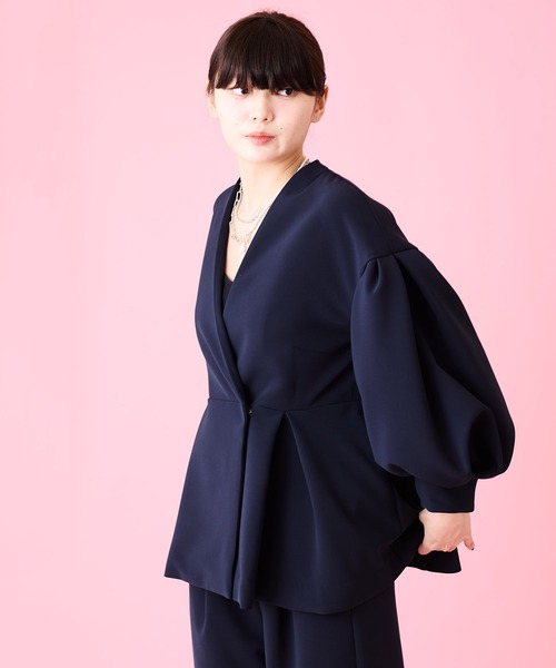 Ranerrh(ラネリ)の「【NAVY】ボリュームスリーブジャケット【結婚式・入学式・卒業式・入卒・お受験】【オケージョン】(ノーカラージャケット・レディース・ネイビー・38)」の7枚目の写真