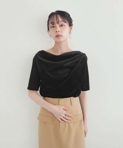 LIAN(リアン)の「シアーベロアドレープトップス(Tシャツ/カットソー・レディース・グレー/ブラック/オフホワイト/ブラウン・FREE)」の3枚目の写真