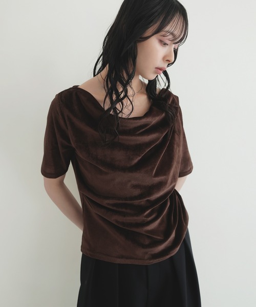 LIAN(リアン)の「シアーベロアドレープトップス(Tシャツ/カットソー・レディース・グレー/ブラック/オフホワイト/ブラウン・FREE)」の7枚目の写真
