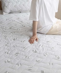 Bleu Bleuet（ブルーブルーエ）の「フレスコ冷感敷きパッド（寝具）」