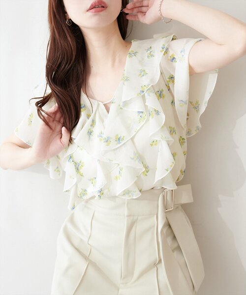 natural couture（ナチュラルクチュール）の「フロントバー付きフリルブラウス（シャツ/ブラウス・レディース・ラベンダー/オフホワイト/その他1/イエロー/ネイビー・FREE）」の6枚目の写真