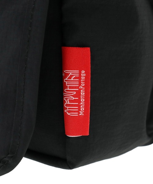 Manhattan Portage(マンハッタンポーテージ)の「DJ BAG (XSM) FZP RIPSTOP TASLAN CCC(ショルダーバッグ・メンズ・ブラック・X-SMALL)」の12枚目の写真