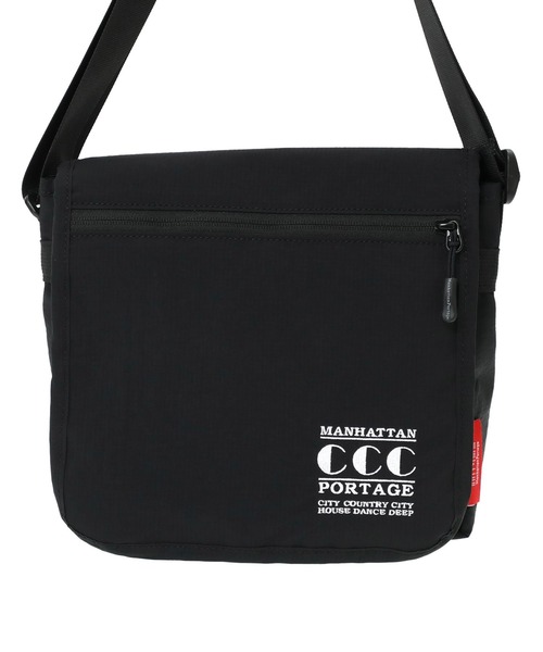 Manhattan Portage(マンハッタンポーテージ)の「DJ BAG (XSM) FZP RIPSTOP TASLAN CCC(ショルダーバッグ・メンズ・ブラック・X-SMALL)」の2枚目の写真