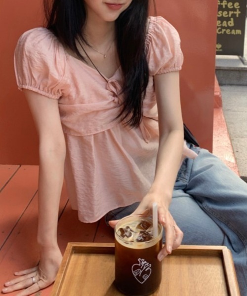 AMAJI(アマジ)の「2WAY オフショルダー 半袖トップス(Tシャツ/カットソー・レディース・ベージュ/ライトピンク/ブラック・FREE)」の3枚目の写真