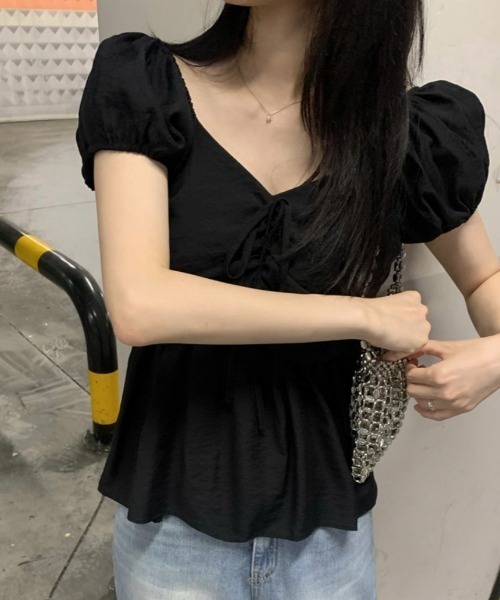 AMAJI(アマジ)の「2WAY オフショルダー 半袖トップス(Tシャツ/カットソー・レディース・ベージュ/ライトピンク/ブラック・FREE)」の2枚目の写真
