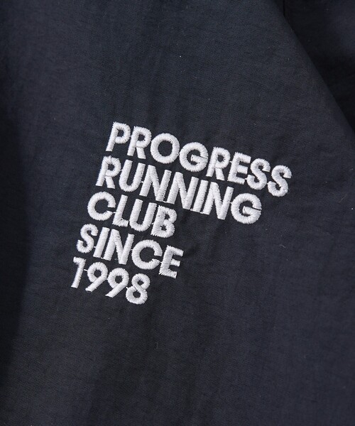 ABAHOUSE(アバハウス)の「【PROGRESS RUNNING CLUB (プログレスランニングクラブ) 】1998 Running Jacket / トラックジャケット / ジャージ(ジャージ・メンズ・ブラック・M/L/XL)」の4枚目の写真