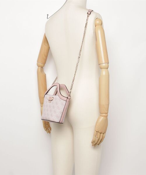 Guess(ゲス)の「LINDSEY Mini Tote ショルダーバッグ ミニトート(ショルダーバッグ・レディース・ダークグレー・ONE SIZE)」の15枚目の写真