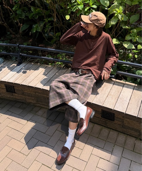 kutir(クティール)の「HENLEY NECK ROLL DESIGN SLUB LONG SLEEVE T-SHIRT/ヘンリーネック ロールデザイン スラブ ロングスリーブ Tシャツ(Tシャツ/カットソー・メンズ・ブラック/ネイビー/ブラウン/オフホワイト/カーキ/ボルドー・MEDIUM/LARGE)」の12枚目の写真