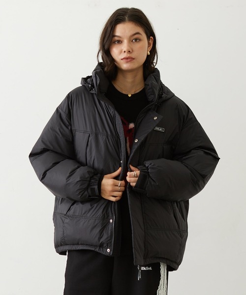 MILKFED.(ミルクフェド)の「OVERSIZED PUFFER JACKET(ダウンジャケット/コート・レディース・ブラック/オフホワイト/ライトピンク・S/M)」の3枚目の写真