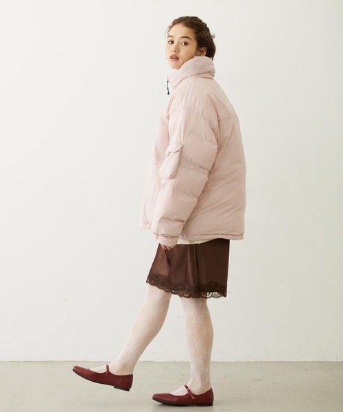 MILKFED.(ミルクフェド)の「OVERSIZED PUFFER JACKET(ダウンジャケット/コート・レディース・ブラック/オフホワイト/ライトピンク・S/M)」の22枚目の写真