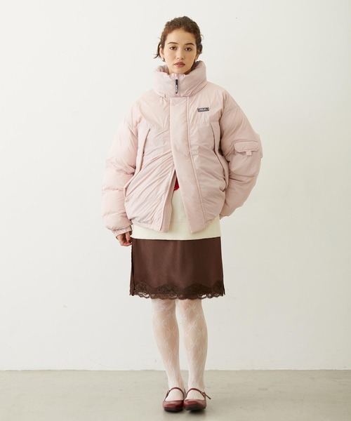 MILKFED.(ミルクフェド)の「OVERSIZED PUFFER JACKET(ダウンジャケット/コート・レディース・ブラック/オフホワイト/ライトピンク・S/M)」の13枚目の写真
