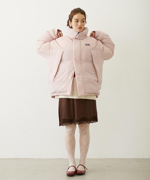 MILKFED.(ミルクフェド)の「OVERSIZED PUFFER JACKET(ダウンジャケット/コート・レディース・ブラック/オフホワイト/ライトピンク・S/M)」の15枚目の写真