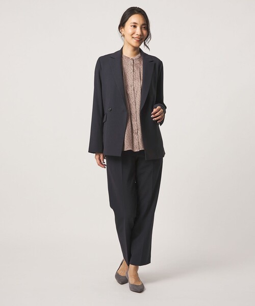 A DAY IN THE LIFE UNITED ARROWS(アデイインザライフユナイテッドアローズ)の「ドビー タックストレートパンツ ‐セットアップ対応・ウォッシャブル‐<A DAY IN THE LIFE>(その他パンツ・レディース・ベージュ/ネイビー・38/36/40)」の7枚目の写真