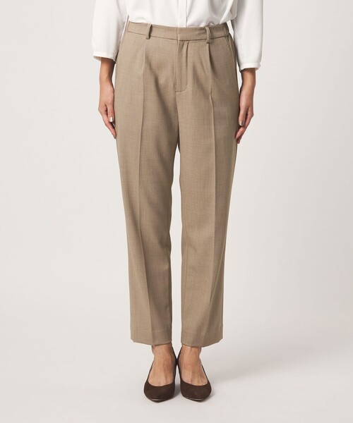 A DAY IN THE LIFE UNITED ARROWS(アデイインザライフユナイテッドアローズ)の「ドビー タックストレートパンツ ‐セットアップ対応・ウォッシャブル‐<A DAY IN THE LIFE>(その他パンツ・レディース・ベージュ/ネイビー・38/36/40)」の8枚目の写真