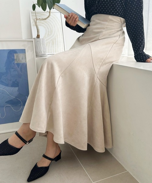 Eclat one(エクラワン)の「【美シルエット】フェイクスエード切替えマーメイドスカート(スカート・レディース・チャコールグレー/ブラウン/アイボリー・FREE)」の8枚目の写真