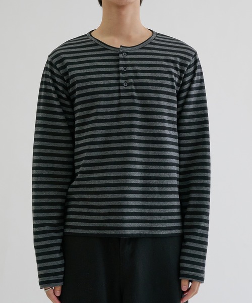 EPNK（イーピーエヌケー）の「Assorted border long sleeve henly tee / アソートボーダーロングスリーブヘンリーT（Tシャツ/カットソー・メンズ・カーキ/ブラック/ブラック系・MEDIUM/SMALL/LARGE）」の15枚目の写真