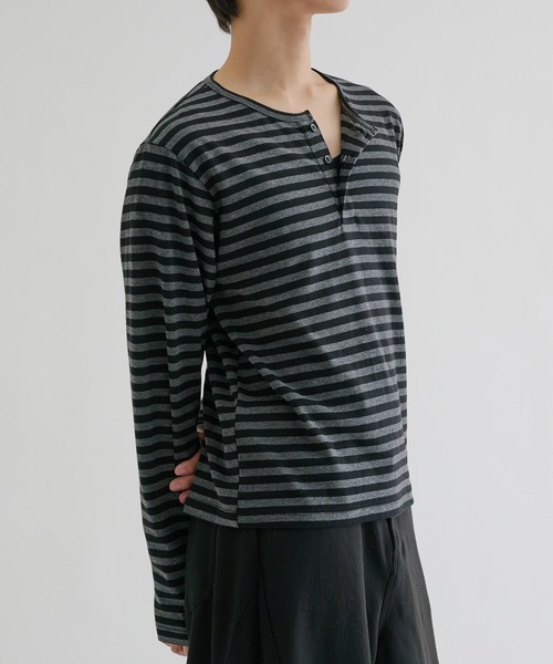 EPNK（イーピーエヌケー）の「Assorted border long sleeve henly tee / アソートボーダーロングスリーブヘンリーT（Tシャツ/カットソー・メンズ・カーキ/ブラック/ブラック系・MEDIUM/SMALL/LARGE）」の16枚目の写真