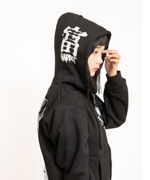 ハードコアチョコレート（ハードコアチョコレート）の「富江-TOMIE-怒りZIPパーカ(魔力ブラック)-復刻版-（パーカー）」