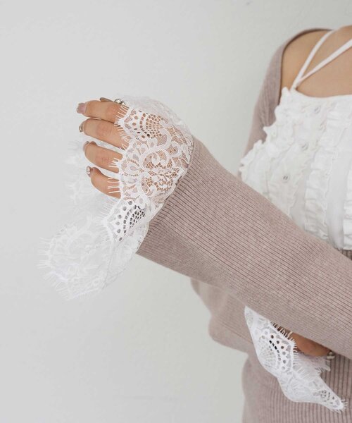 Belle Charme(ベルシャルム)の「【Belle Charme】Eyelash Lace Bolero(カーディガン/ボレロ・レディース・ベージュ/オフホワイト/ブラック・FREE)」の9枚目の写真