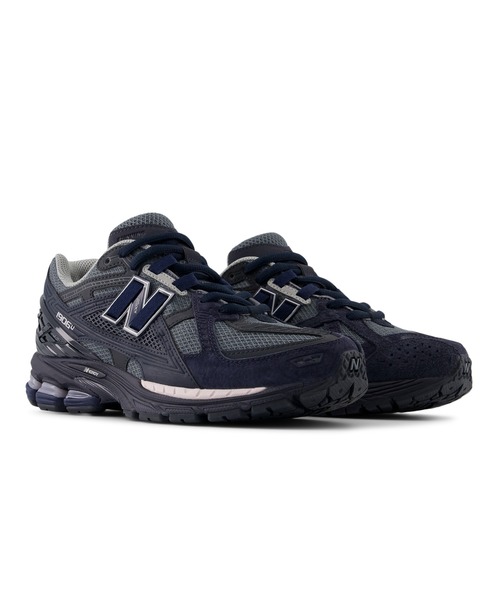 NEW BALANCE(ニューバランス)の「1906N(スニーカー・レディース・ダークネイビー・27.0cm/26.5cm/26.0cm/25.5cm/25.0cm/24.0cm/30.0cm/29.0cm/28.5cm/28.0cm/27.5cm/23.5cm/23.0cm/22.5cm)」の3枚目の写真
