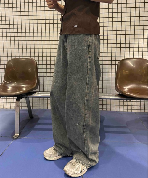 AS KNOW AS plus(アズノゥアズプラス)の「☆アソートデザイン カーブデニムパンツ(レース、ケミカル、オーバーダイ、ビジュー)(デニムパンツ・レディース・サックスブルー系/ブラック系/ブルー系/ブルー系1/イエロー系・FREE)」の1枚目の写真
