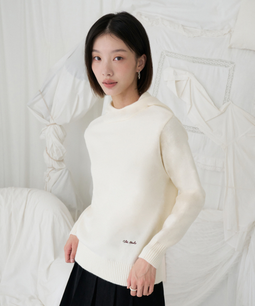 VLETI(ブレッティ)の「シグネチャー刺繍フードニット(クリーム)(ニット/セーター・レディース・クリーム・FREE)」の2枚目の写真
