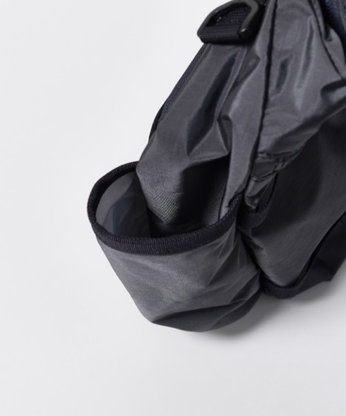 CIE(シー)の「【CIE】GRID0 SHOULDERBAG-04 (S size)(ショルダーバッグ・メンズ・ブラック・FREE)」の11枚目の写真