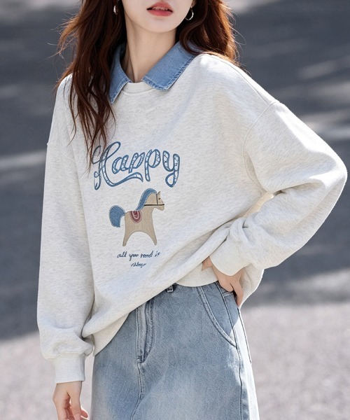 ReRe(リリ)の「デニム襟重ね着風スウェット(スウェット・レディース・アッシュグレー・MEDIUM/X-LARGE/LARGE)」の2枚目の写真